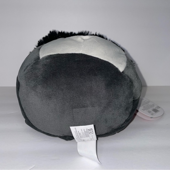 NWT Squishmallows Aron Gorilla Valentine’s Day - Picture 6 of 7